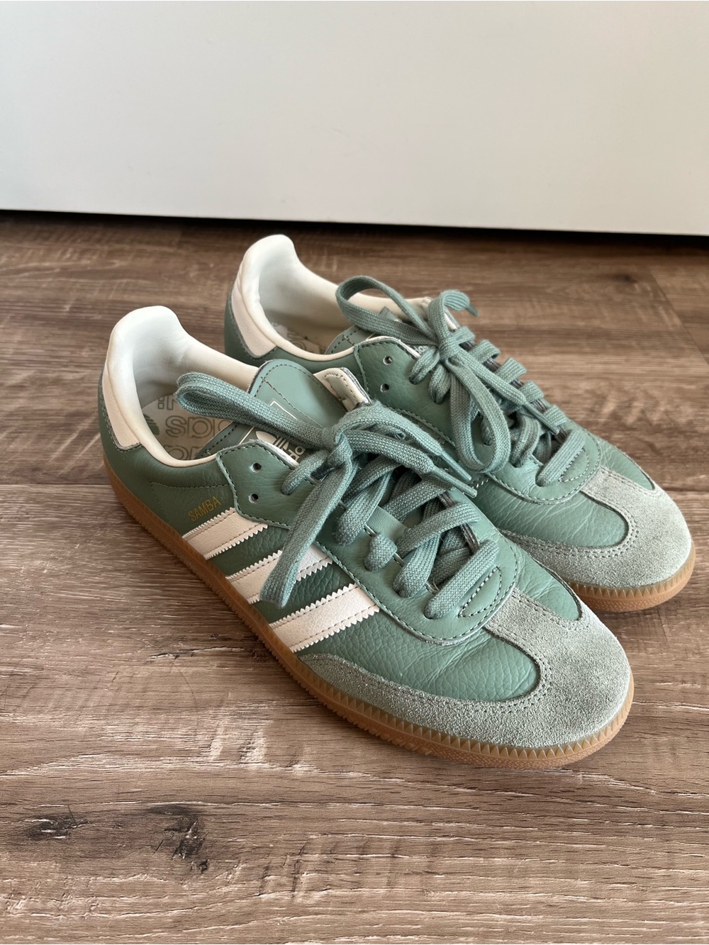 Adidas Samba OG Sneakers Mint Green White Stripes Women’s 8.5